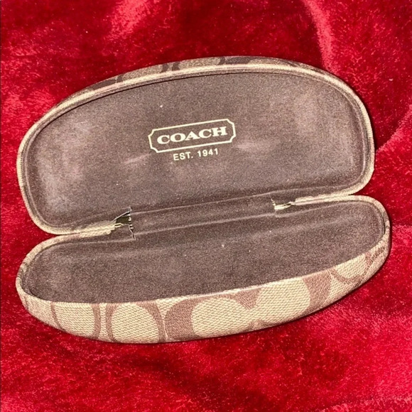 Coach monogram canvas logo sunglasses case - Picture 3 of 11